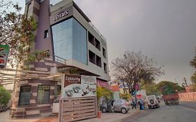 Hotel Lotus Residency